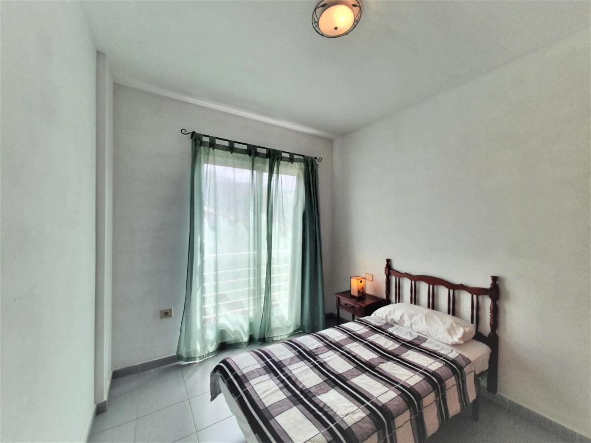 Cristi Puerto Santiago Apartment By Hrtenerife Net Пуэрто-де-Сантьяго Экстерьер фото